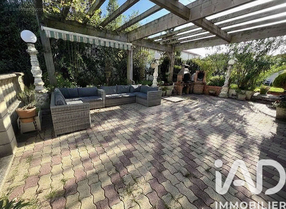 Photo 2 - Maison à TARNOS