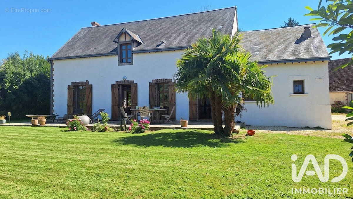 Photo 1 - Maison à FONTAINE-LES-RIBOUTS
