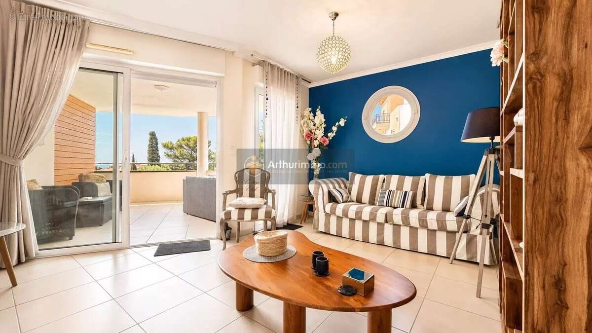 Appartement à FREJUS