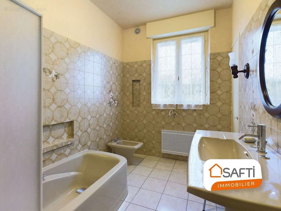 Photo 8 - Maison à PLOUGOULM