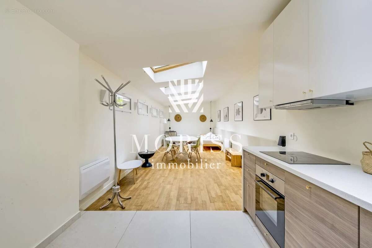 Appartement à PARIS-18E