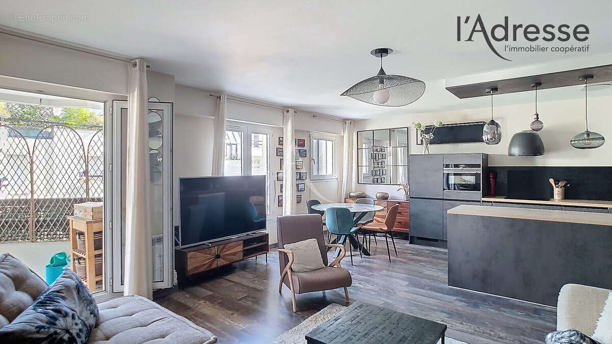 Appartement à SURESNES