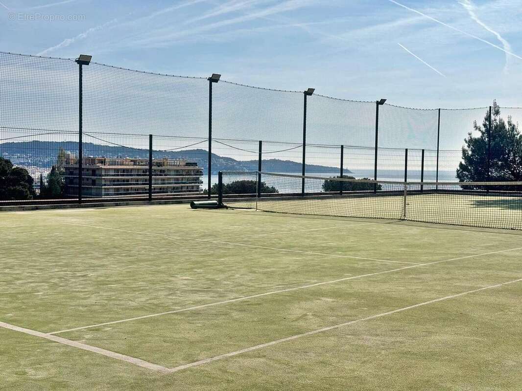   - Appartement à NICE