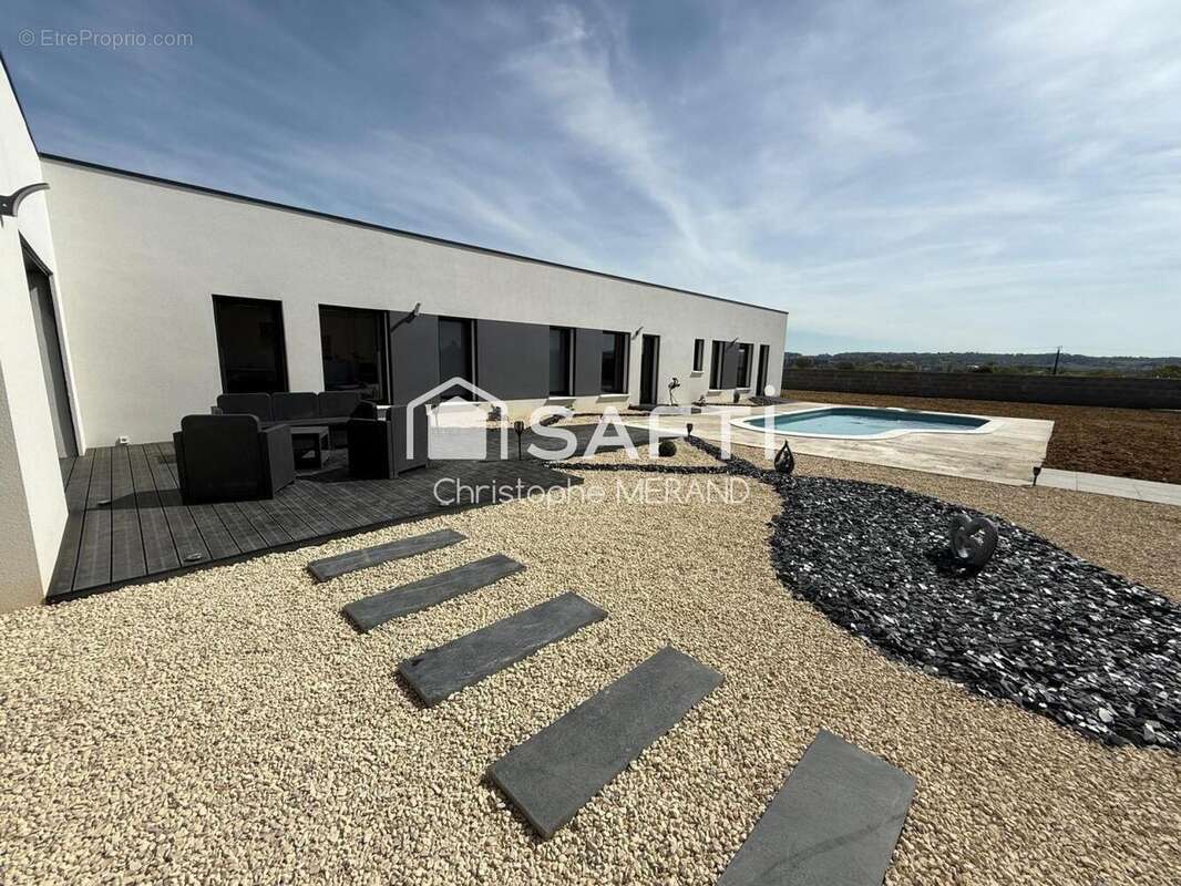 Photo 8 - Maison à CHATELLERAULT