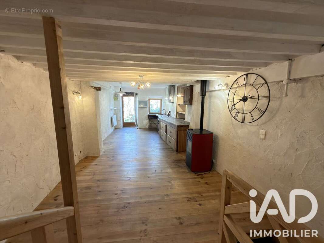 Maison 70 m² à Llauro  - photo 4