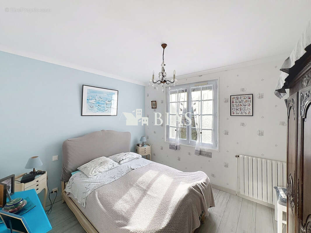 Maison 75 m² à Menneval  - photo 6