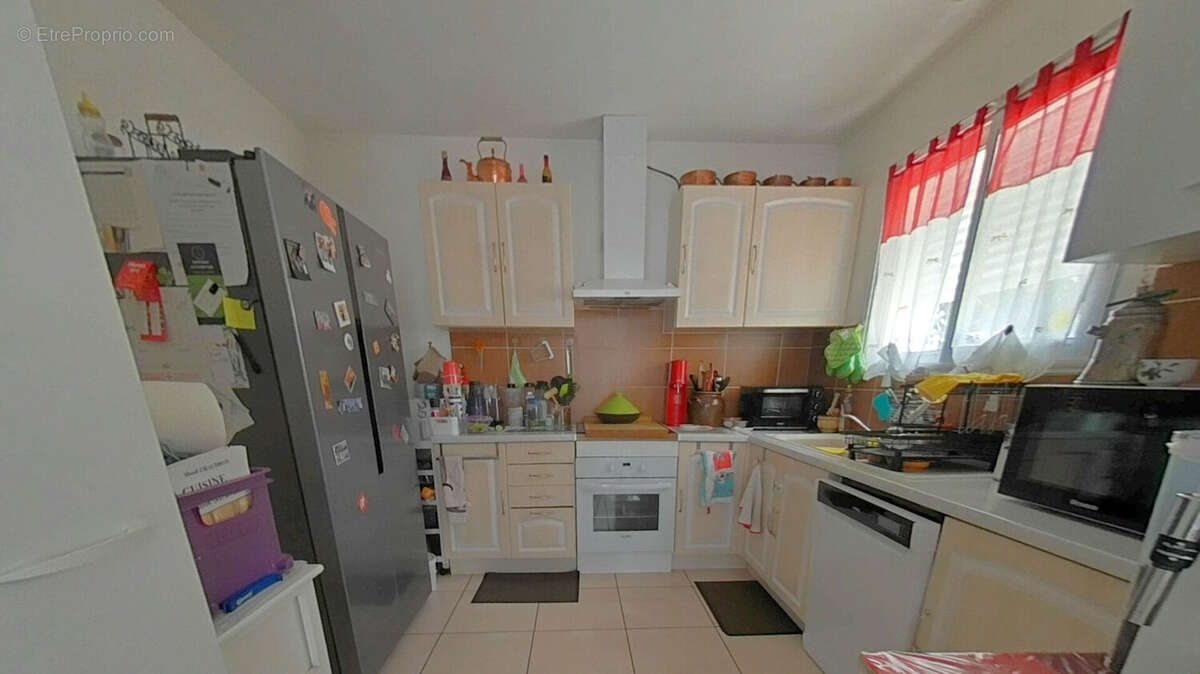 Maison à NISSAN-LEZ-ENSERUNE