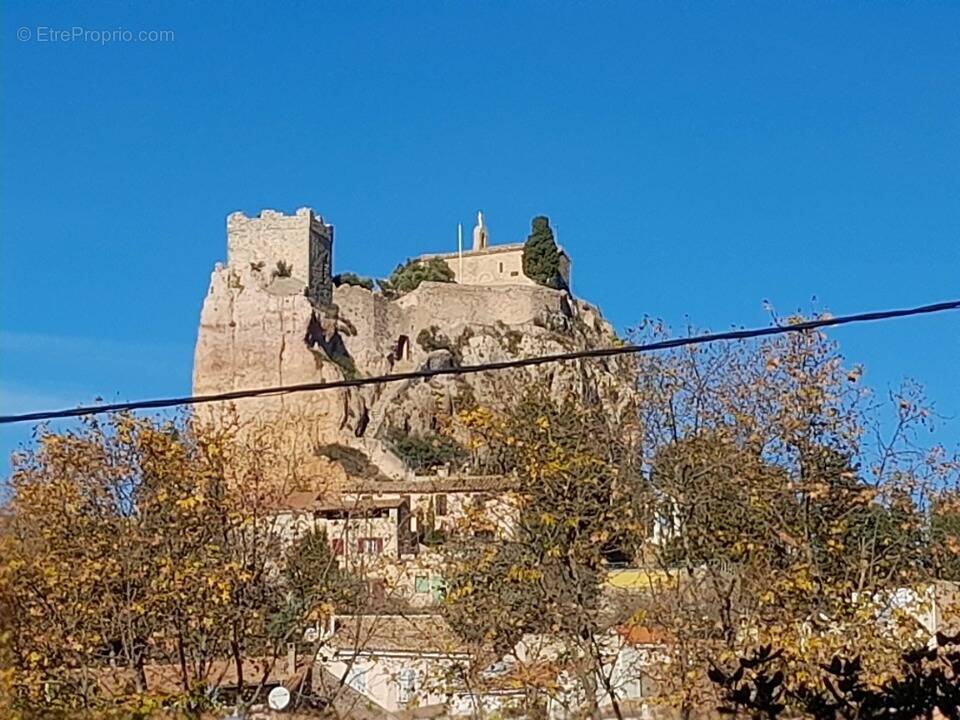Terrain à VITROLLES