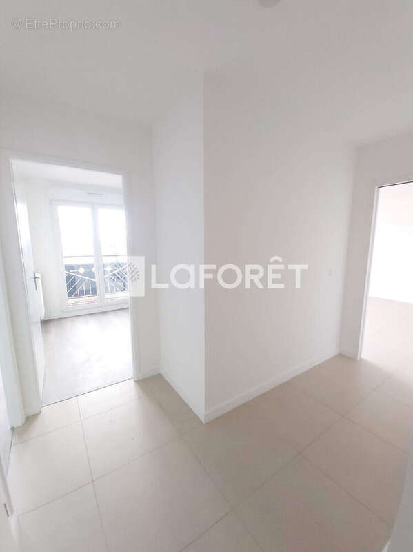 Appartement à VILLEMOMBLE