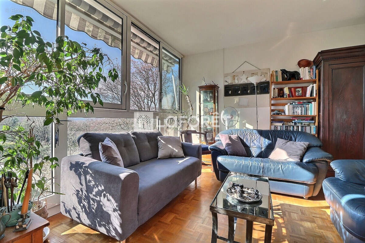 Appartement à RUEIL-MALMAISON