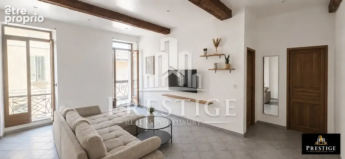 Appartement à HYERES