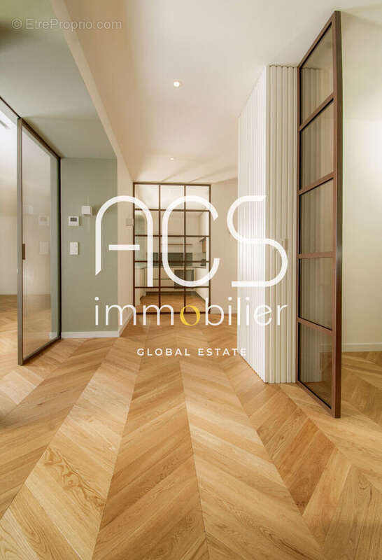 Achat Vente Appartement refait à neuf Saint Raphael 3 pièces 107.70 m2 Balcon Cave - photo 9