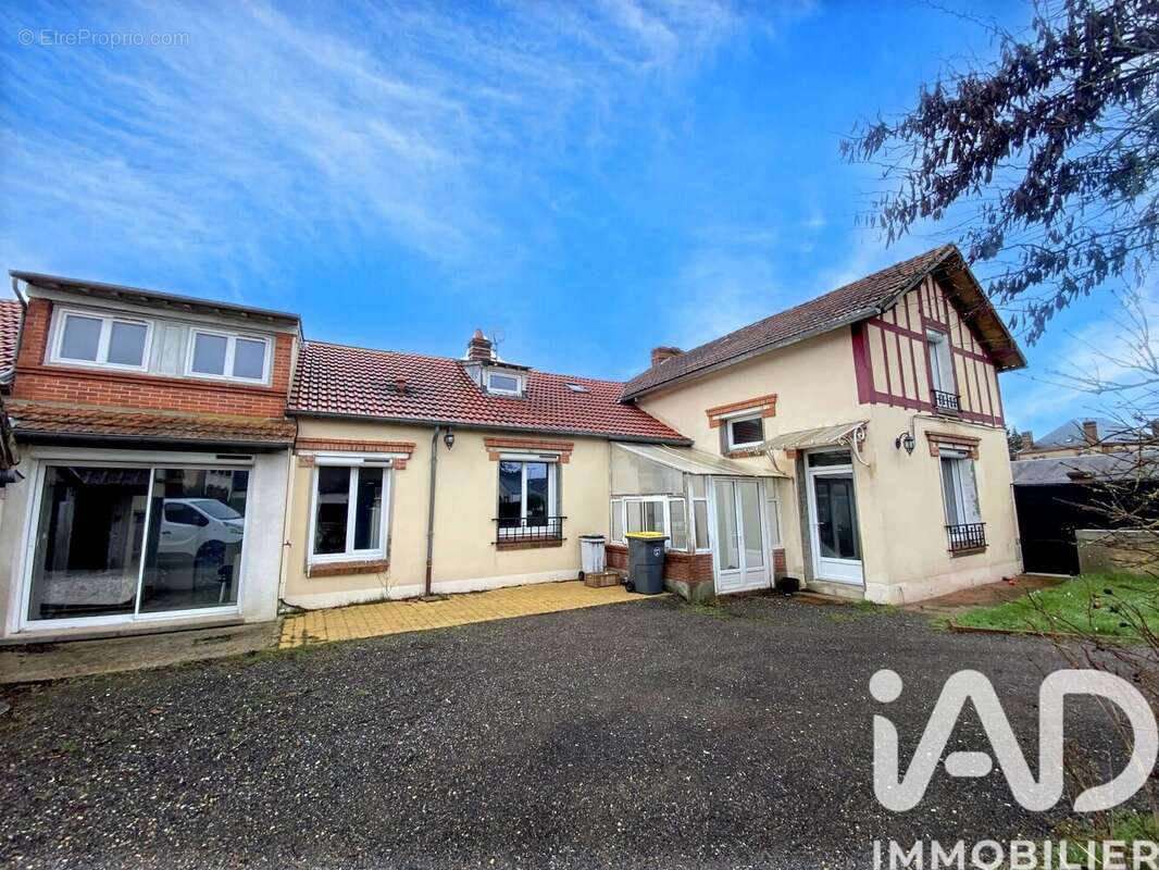 Photo 2 - Maison à VARENNES-CHANGY