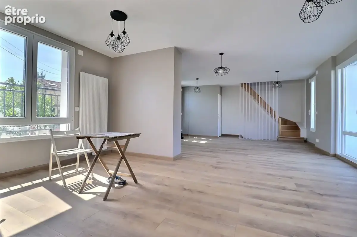 Colombes quartier pavillonaire maison familiale entièrement rénovée ! dpe a - photo 2