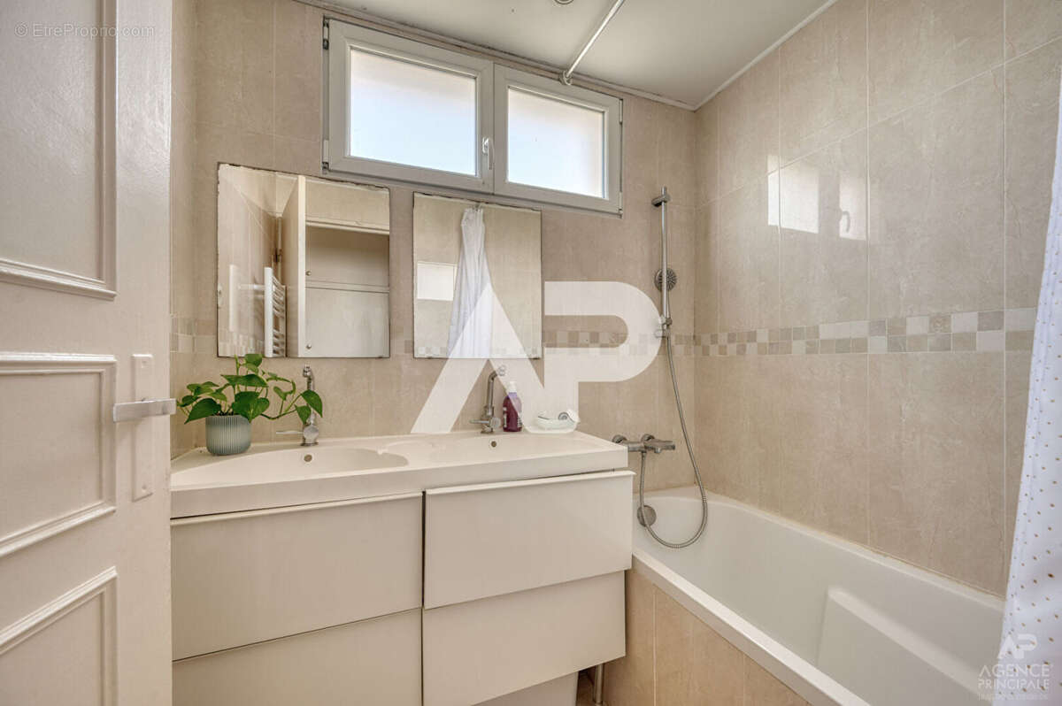 Maison à RUEIL-MALMAISON