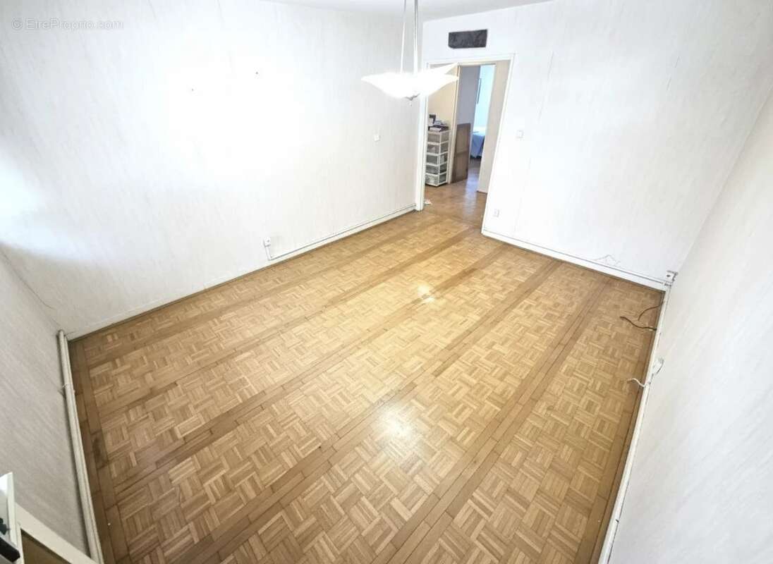 Appartement à MONTREUIL