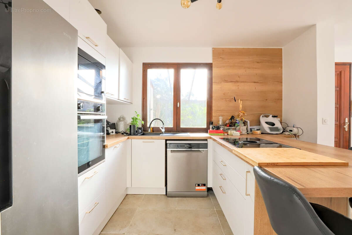 Maison à LA LONDE-LES-MAURES