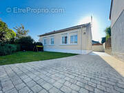 Maison à SARTROUVILLE