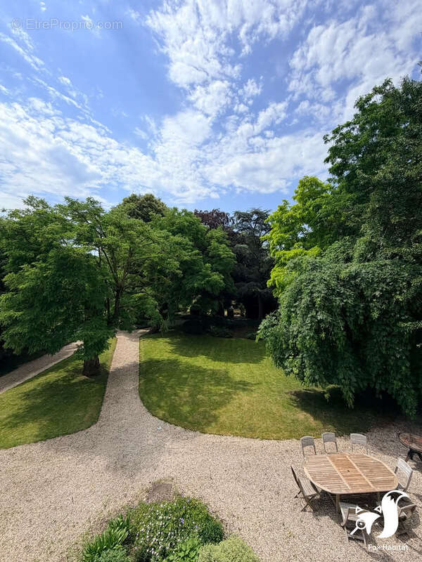 Maison 339 m² à Oisy-Le-Verger  - photo 3