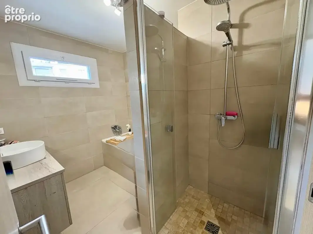 Appartement 72 m² à Cassis  - photo 7