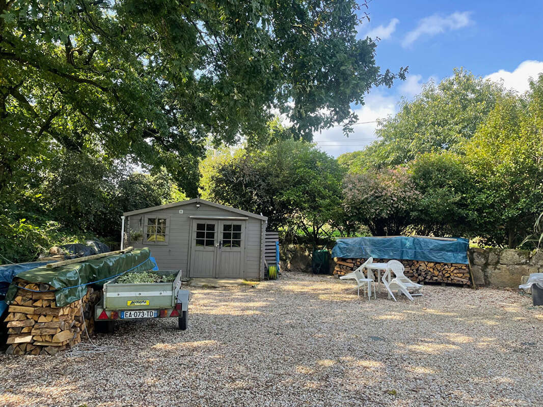 Maison à MAEL-CARHAIX