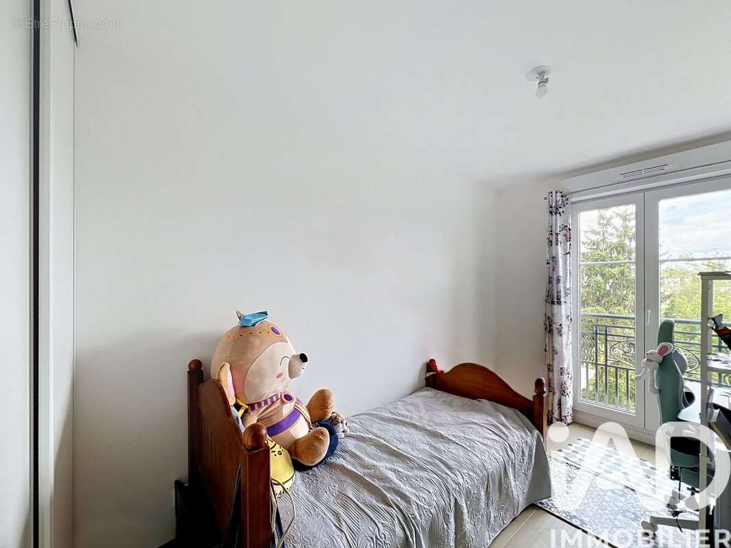 Photo 5 - Appartement à LE PLESSIS-ROBINSON