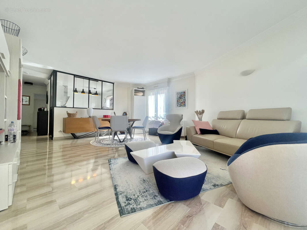 Bel appartement 3P , dans résidence de standing avec piscine - photo 2