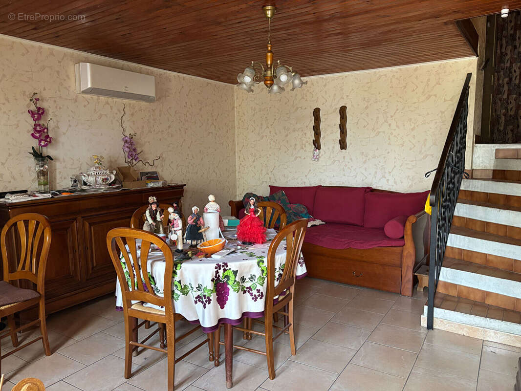 Maison à LA BOUILLADISSE