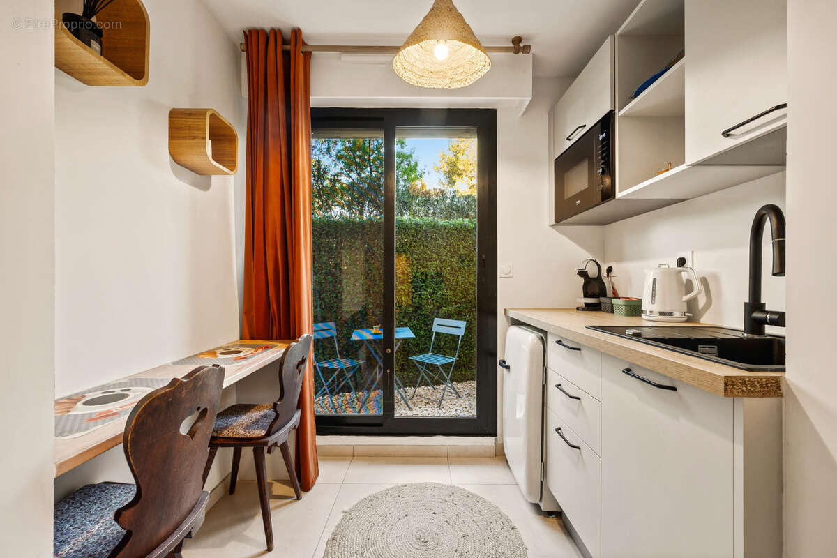 Appartement à LE CANNET