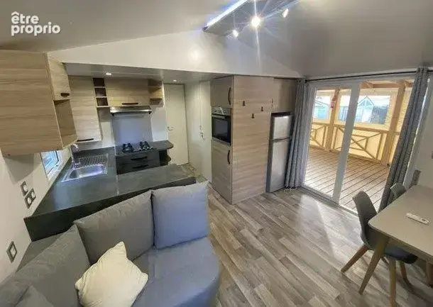 Maison 3 pièces 40 m² à vendre à Saint-Gilles-Croix-De-Vie (85800) - photo 3