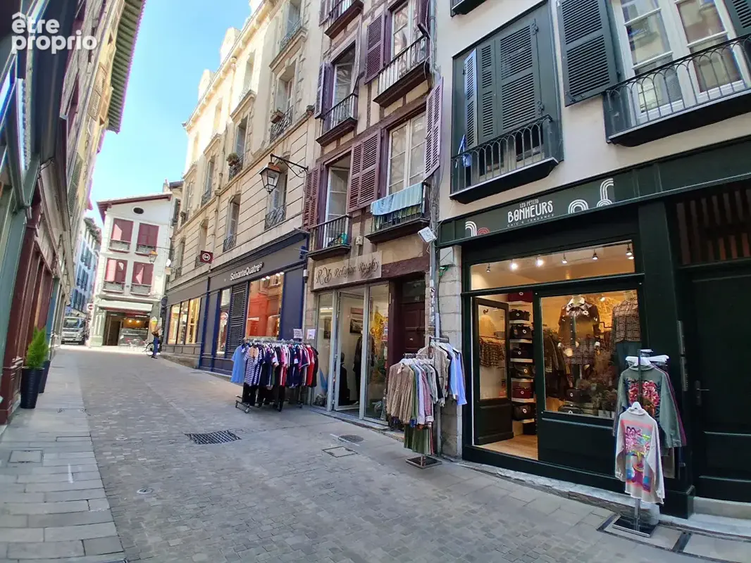 T1 bis  - Centre historique de Bayonne - photo 9