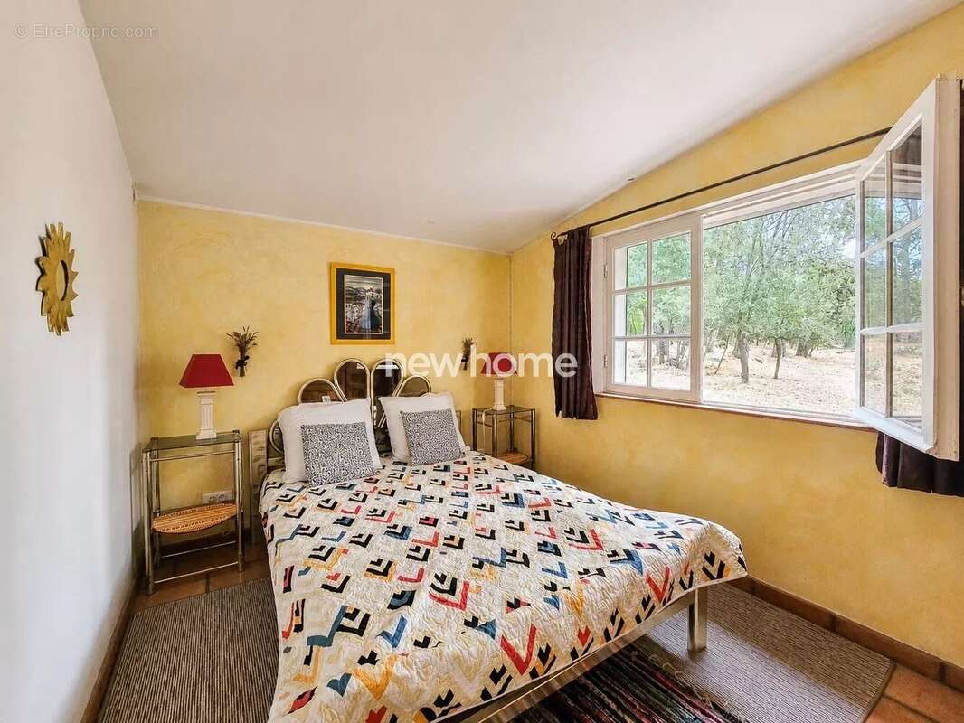 Élégante propriété de caractère avec très belle vue, piscine et gîte indépendant - photo 30