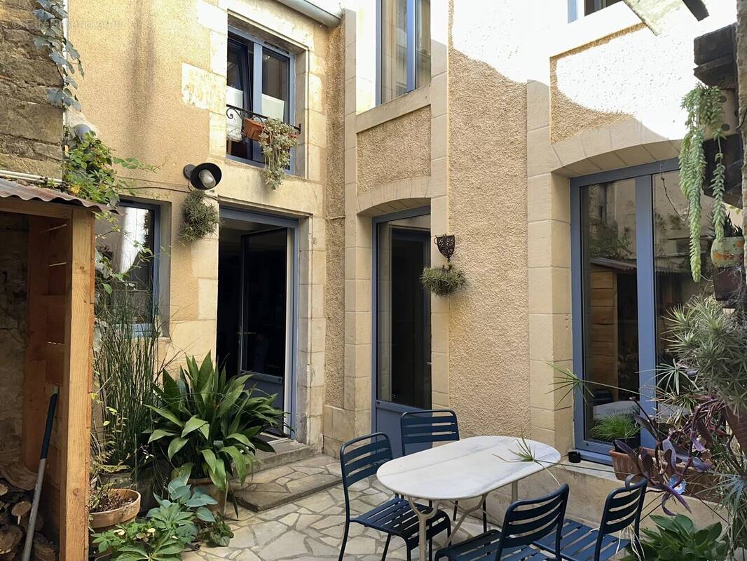 Maison à GENCAY