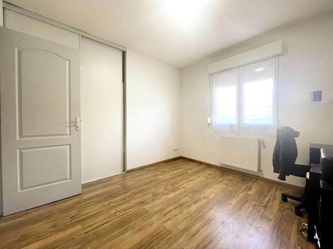 Maison à SAINT-JEAN-DU-FALGA