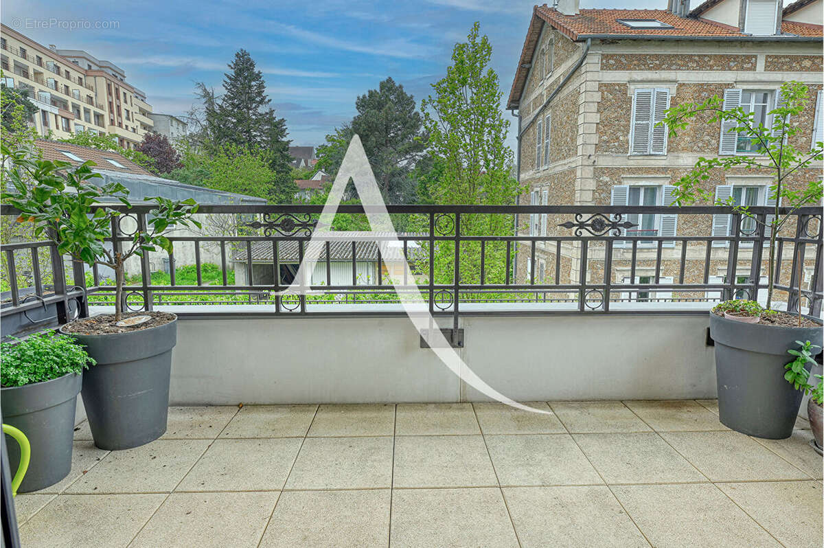 Appartement à SAINT-CYR-L'ECOLE