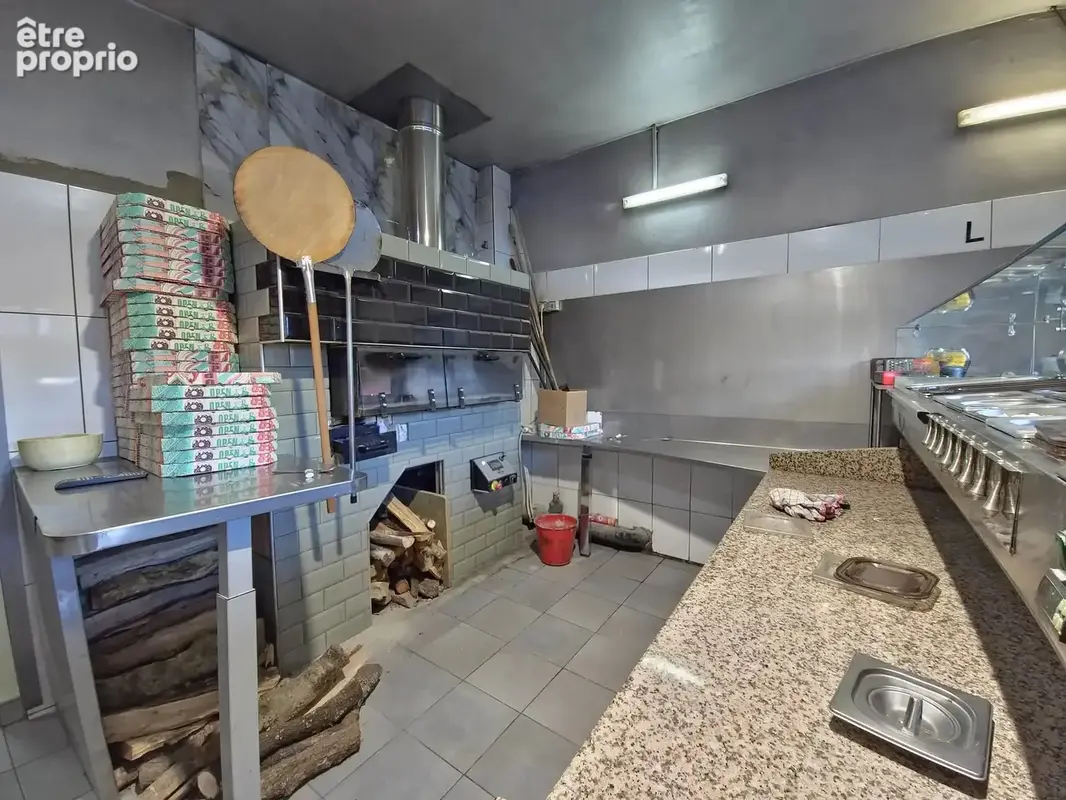 Commerce 40 m² à vendre à Aubagne (13400) - photo 2