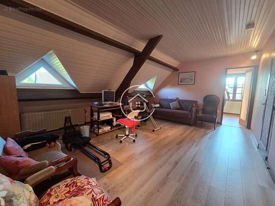 Maison à SAINT-GERVAIS-LA-FORET