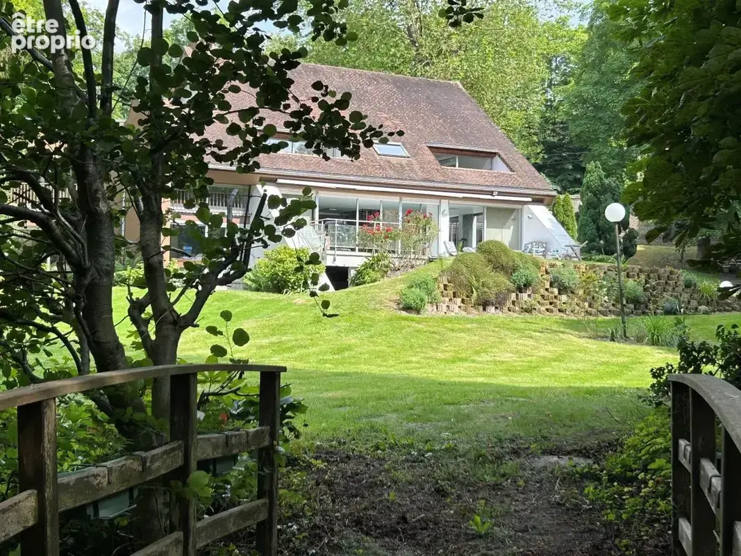 Maison 450 m² à Saleux  - photo 1
