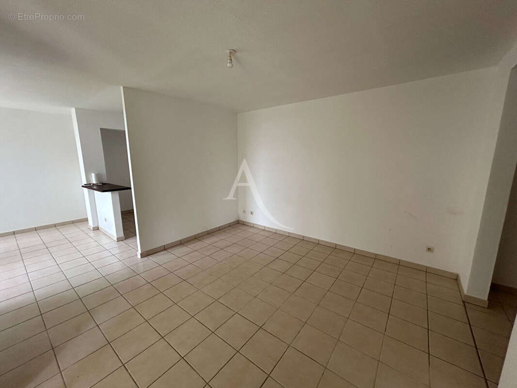 Appartement à LE ROBERT