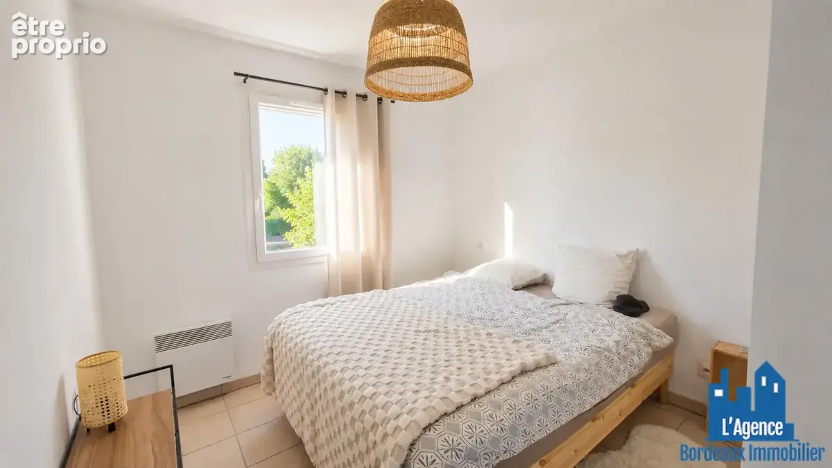 Exclusivite ! eysines - vigean - appartement t3 de 56m² - 1er étage - terrasse 7.50m² - parking - vendu vide !! sébastien baudot - photo 4