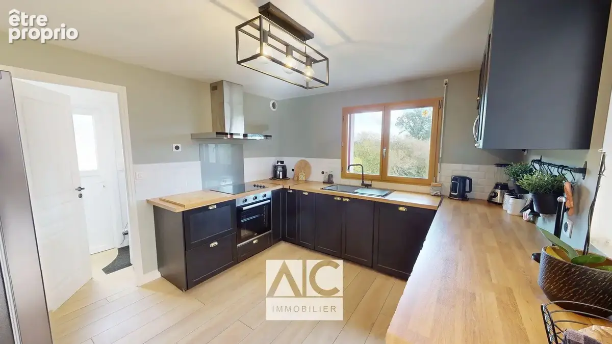 Maison de plain-pied, 5 pièces, 144m2, PLOUVARA (22170) - photo 7