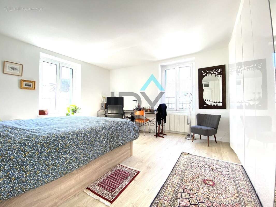 Maison à MAREIL-MARLY