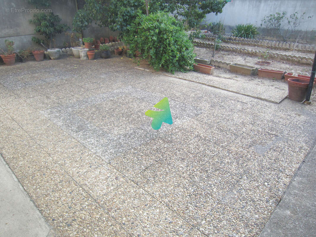 Narbonne type 4 + garage et jardin - photo 14