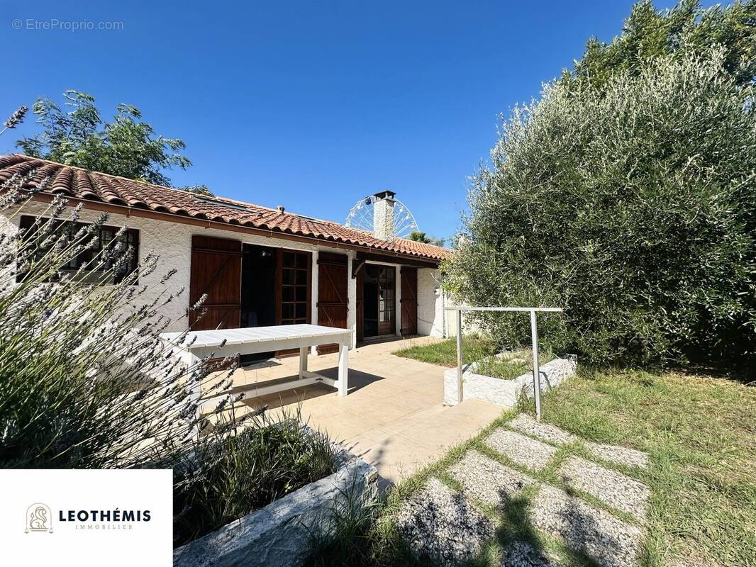 Maison à LA TREMBLADE