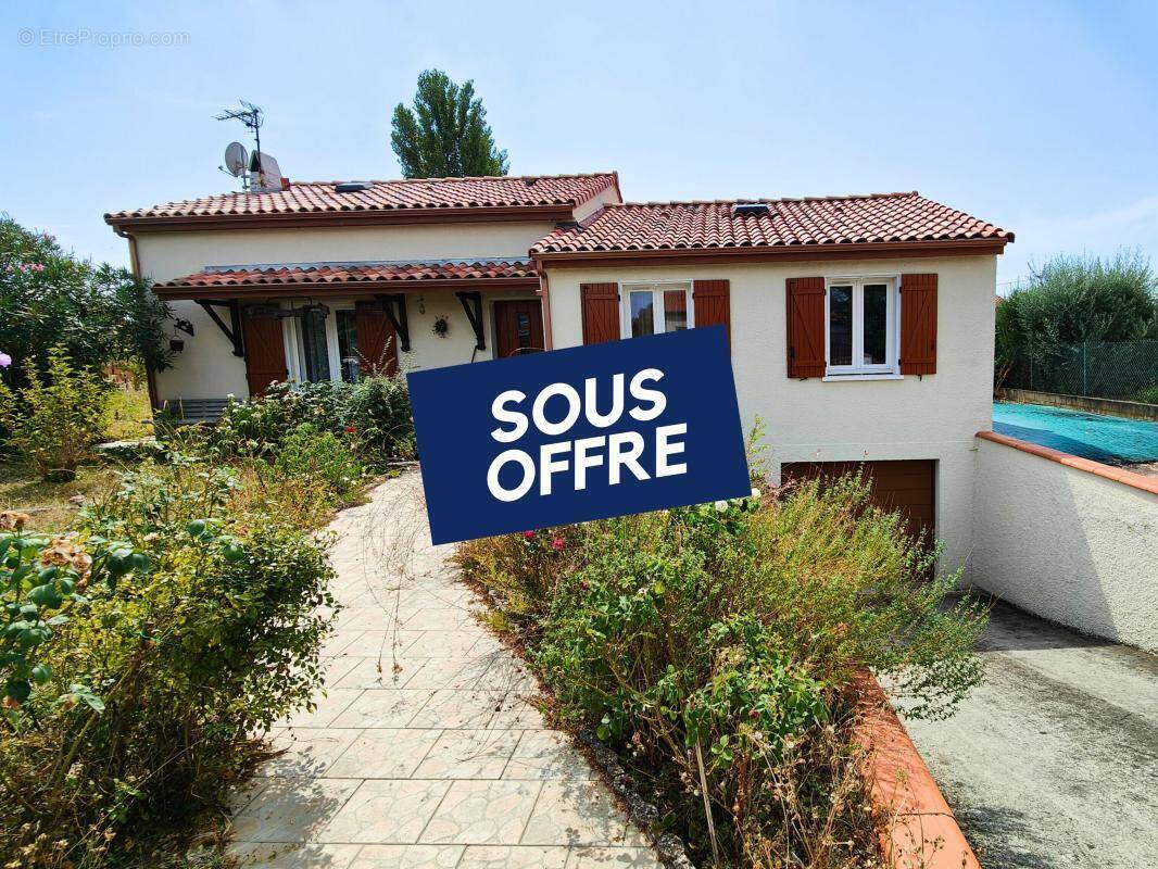 Maison à CASTELGINEST