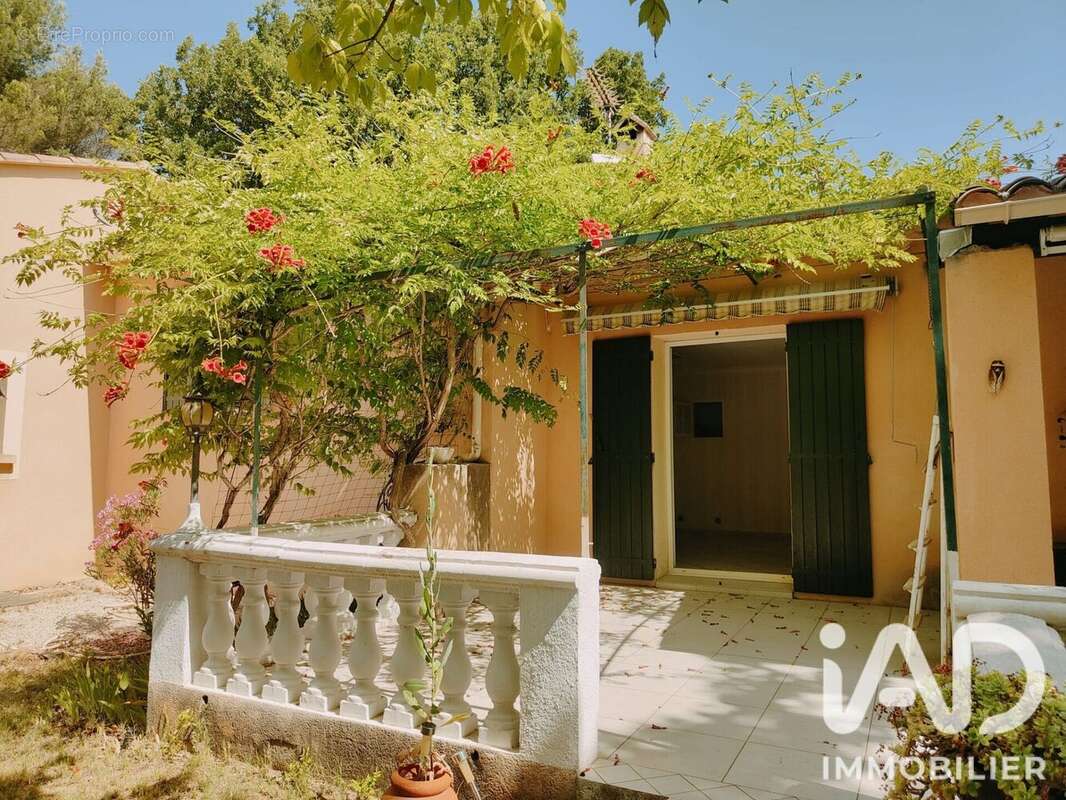 Photo 7 - Maison à LA TOUR-D'AIGUES