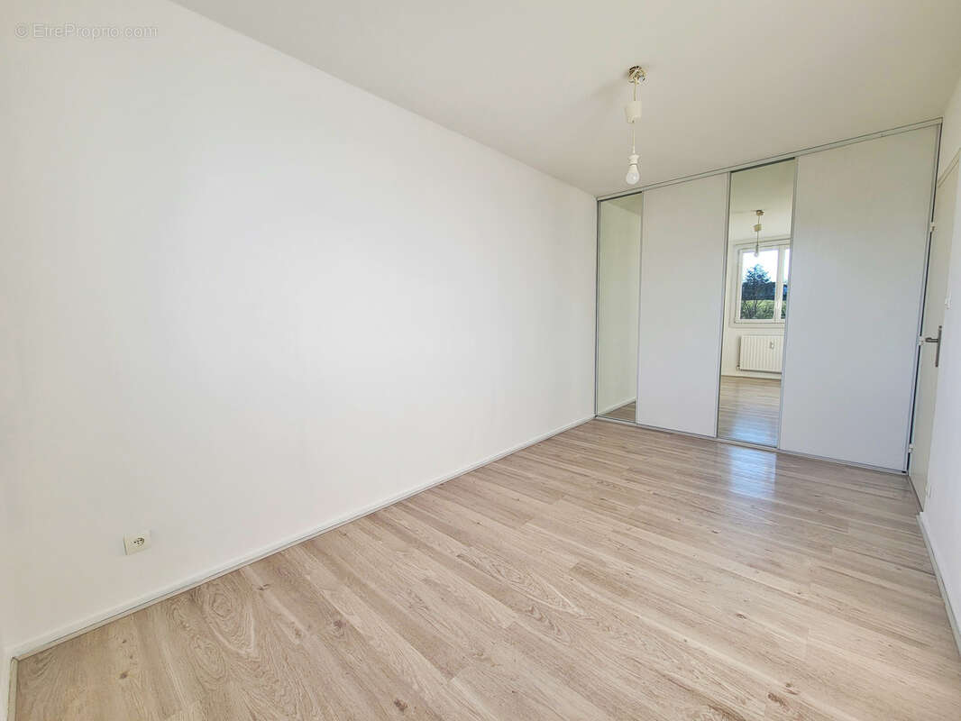 Appartement à OULLINS