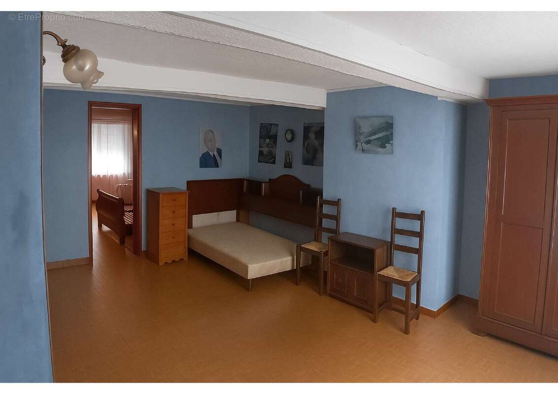 Maison à RENWEZ