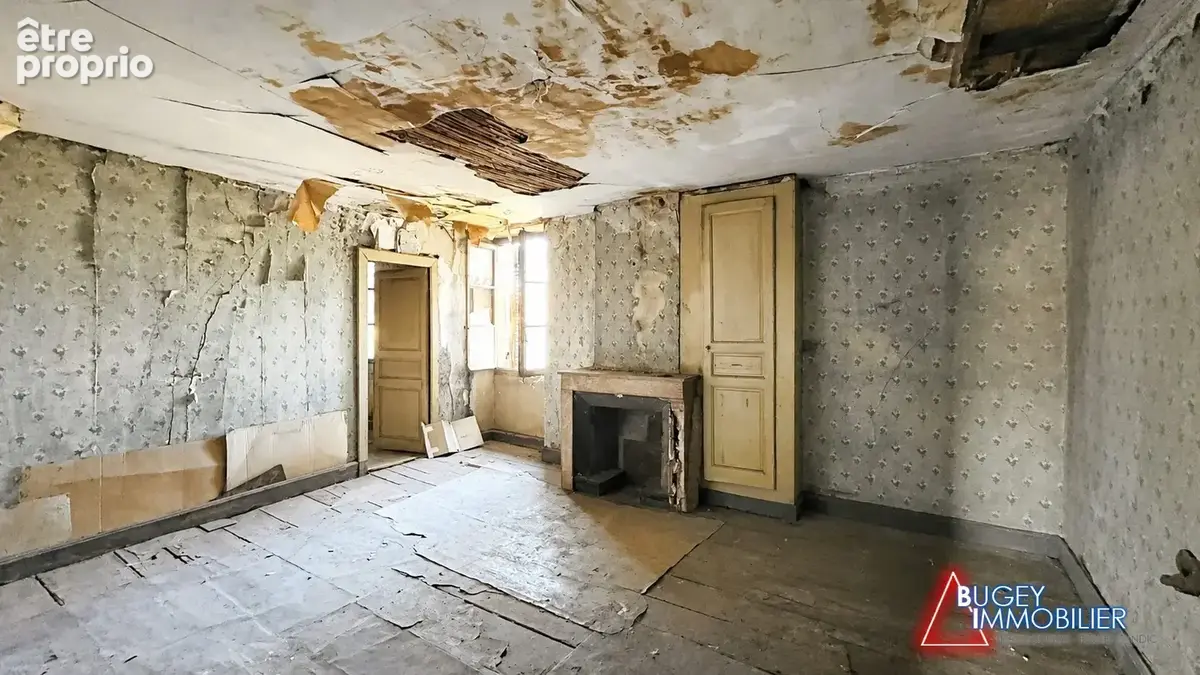 Maison 161 m² à Amberieu-En-Bugey  - photo 8