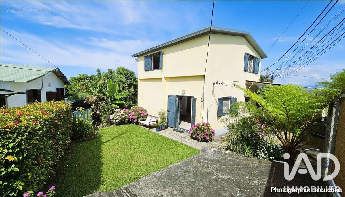 Photo 2 - Maison à LE TAMPON